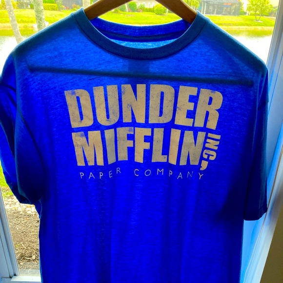 Dunder Mifflin T-Shirt - Picture 1 of 1